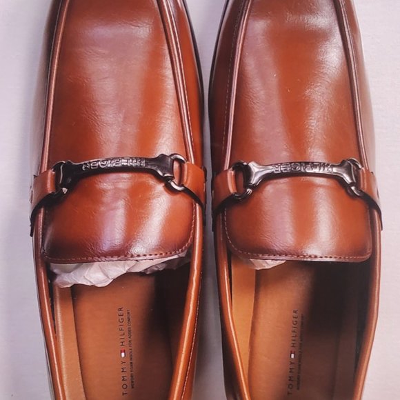 Tommy Hilfiger Men\'s Senner Slip On Dress Penny Loafers main image 3
